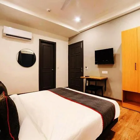 Hotel Istay Paradise